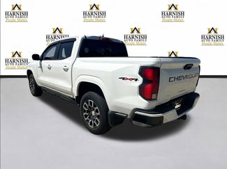 Used 2024 Chevrolet Colorado LT w/ LT Convenience Package III AWD/4WD video 3