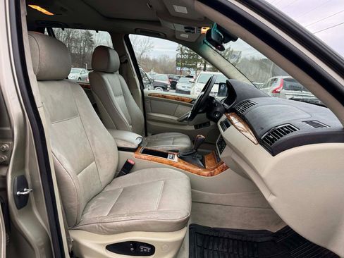 Used 2004 BMW X5 3.0i image 12