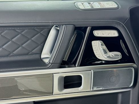 Used 2026 Mercedes-Benz G 63 AMG 4MATIC image 19