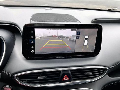 Used 2023 Hyundai Santa Fe SEL w/ Premium Package image 14