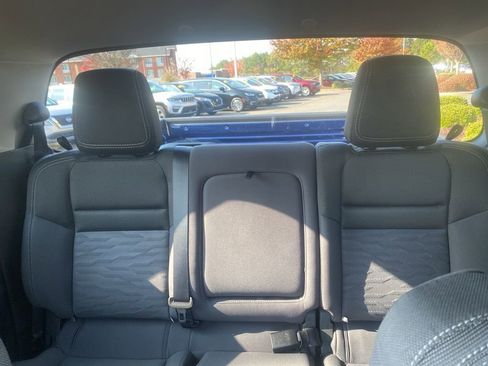 Used 2022 Nissan Frontier SV image 26