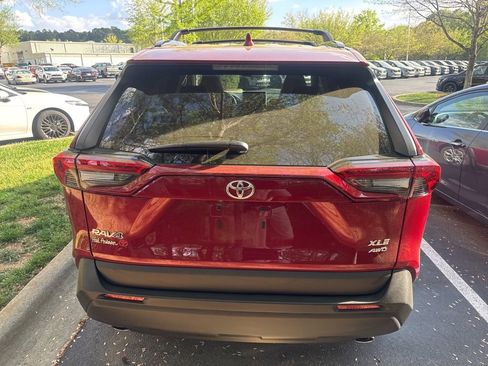 Used 2025 Toyota RAV4 XLE Premium w/ Weather Package image 15