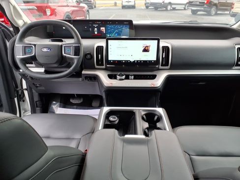 Certified 2025 Ford Expedition Max Active image 14