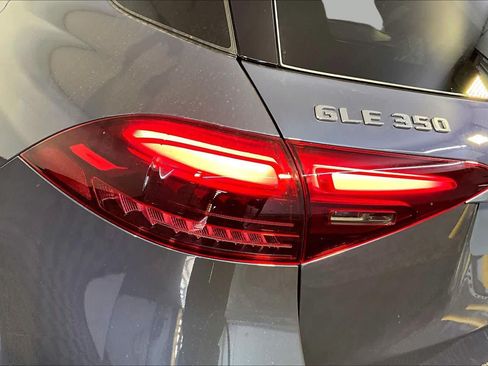 New 2026 Mercedes-Benz GLE 350 4MATIC image 5