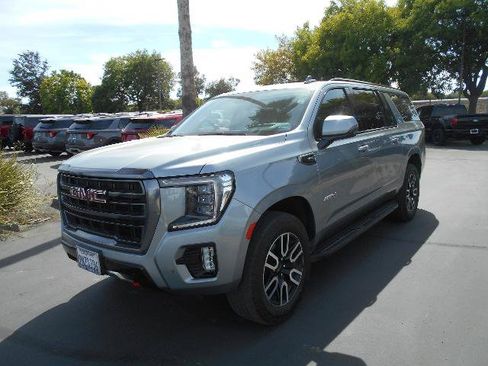 Used 2024 GMC Yukon XL AT4 w/ Technology Package AWD/4WD image 1