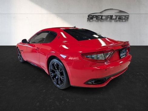 Used 2013 Maserati GranTurismo Sport image 8