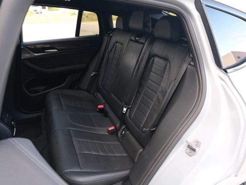 Used 2022 BMW X4 M40i image 26