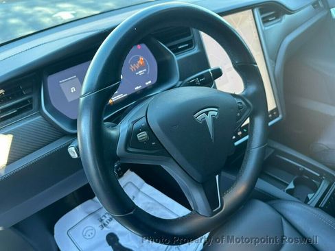 Used 2018 Tesla Model S 75D image 12