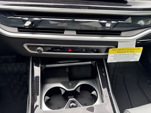 New 2026 BMW X7 xDrive40i w/ M Sport Package image 18