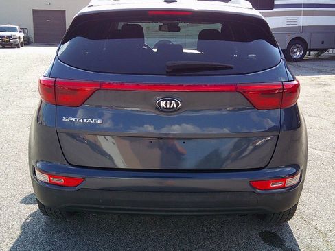 Used 2019 Kia Sportage LX w/ LX Popular Package AWD/4WD image 6