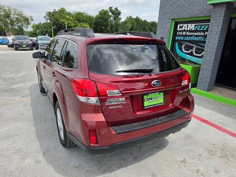 Used 2011 Subaru Outback 2.5i Premium AWD/4WD image 10