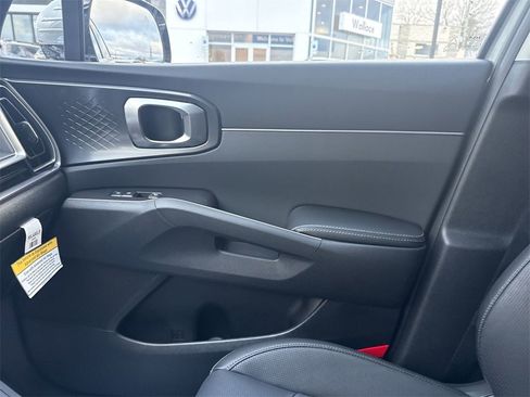 New 2026 Kia Sorento EX image 24