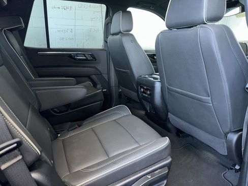 Certified 2025 Chevrolet Tahoe Premier AWD/4WD image 4