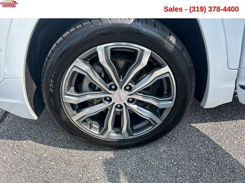 Used 2018 GMC Terrain Denali w/ Advanced Safety Package AWD/4WD image 25
