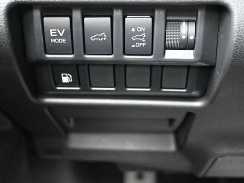 New 2026 Subaru Forester Touring AWD/4WD image 24