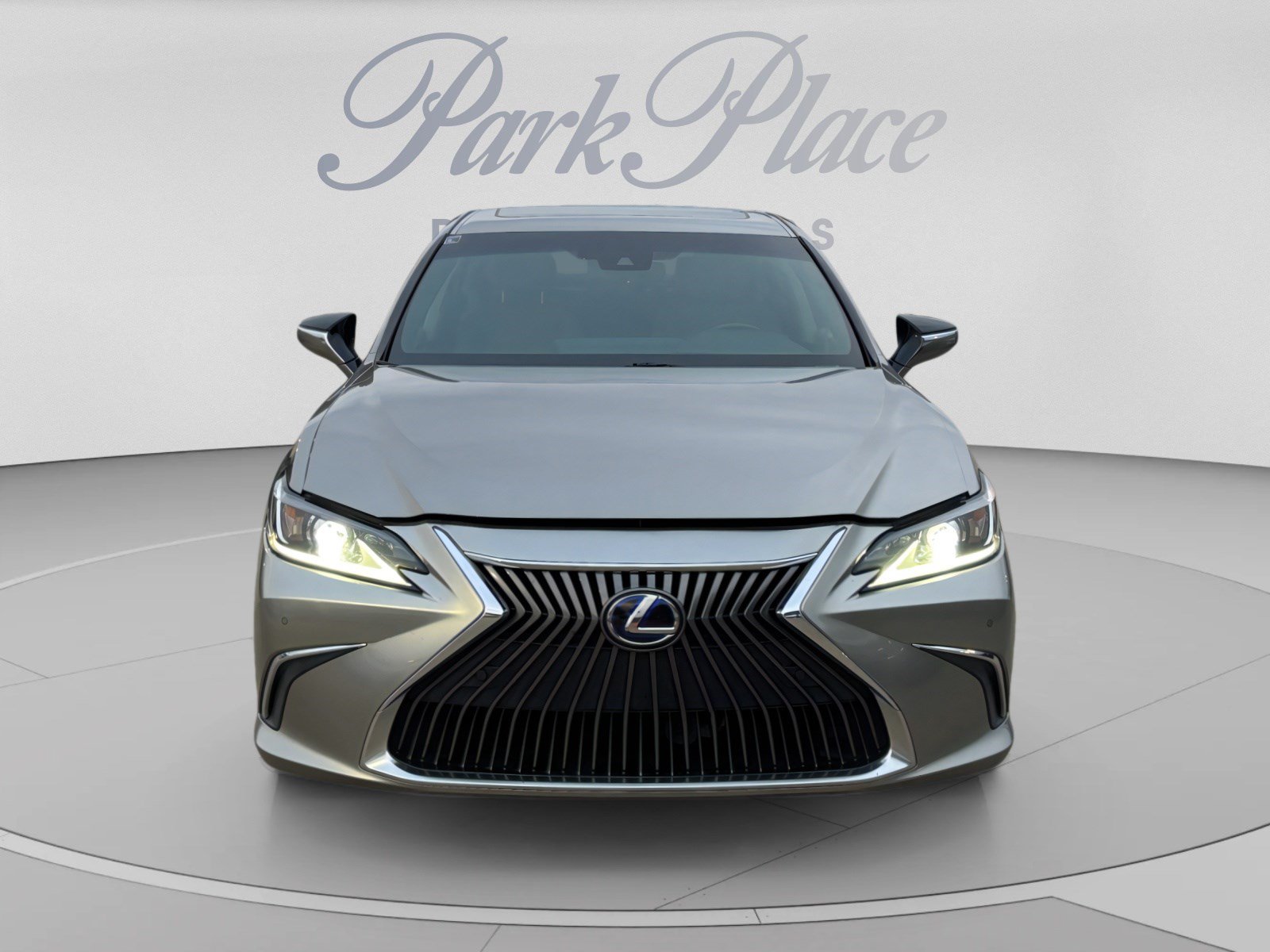 Used 2021 Lexus ES 300h w/ Premium Package FWD image 9
