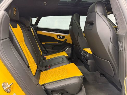 Used 2019 Lamborghini Urus image 68