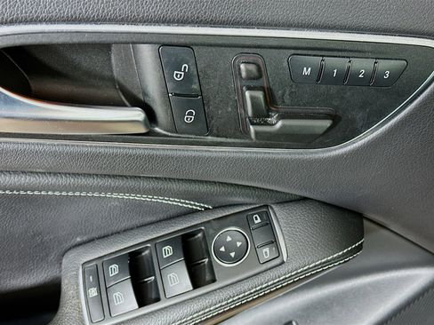 Used 2017 Mercedes-Benz GLA 250 4MATIC image 15