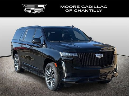 Used 2022 Cadillac Escalade ESV Sport w/ Touring Package image 1