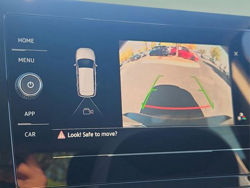 New 2025 Volkswagen Taos S image 15