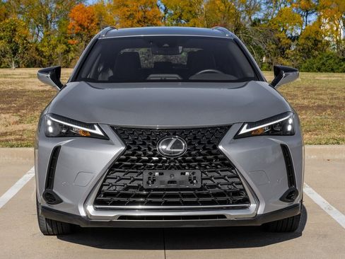 Used 2023 Lexus UX 250h FWD w/ Premium Package image 10