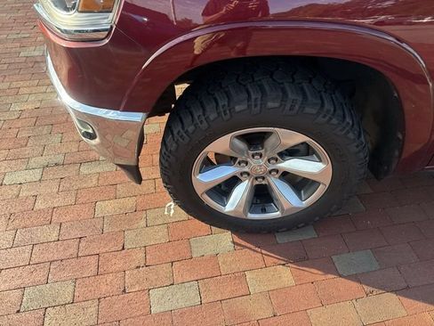 Used 2019 RAM 1500 Limited AWD/4WD image 10