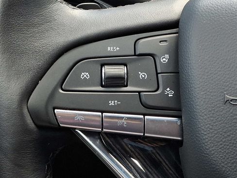 Used 2024 Cadillac XT6 Premium Luxury AWD/4WD image 22