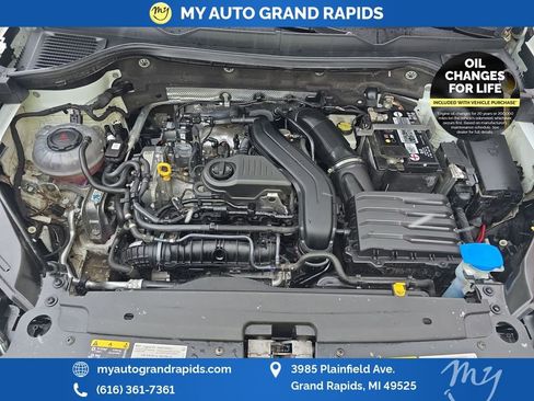 Used 2022 Volkswagen Taos SE image 32