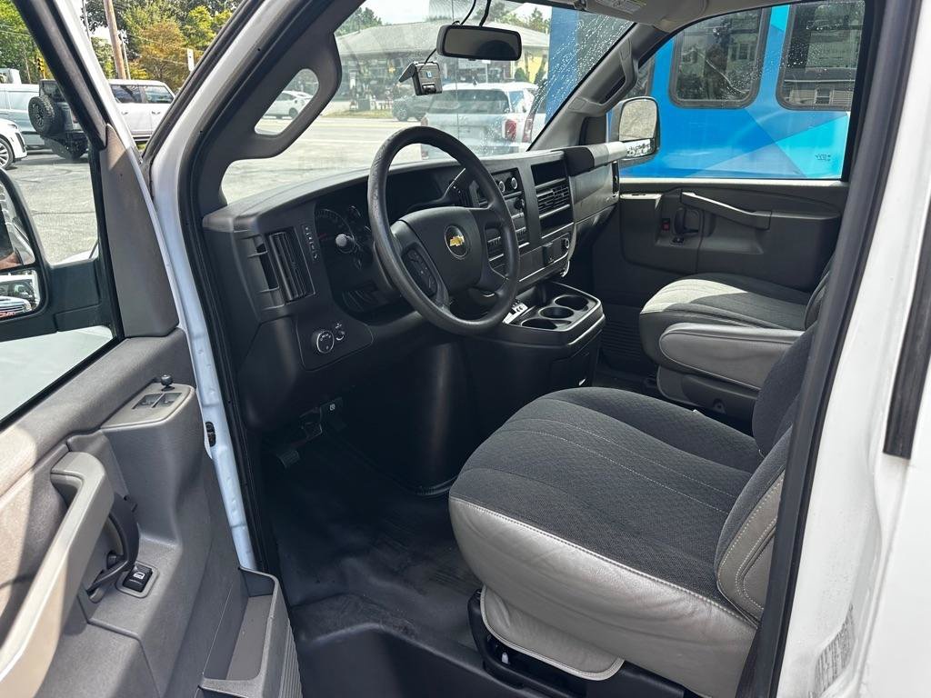 Used 2020 Chevrolet Express 2500 w/ Driver Convenience Package RWD image 12