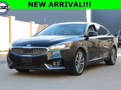 Used 2017 Kia Cadenza Technology w/ Paint Protection Package