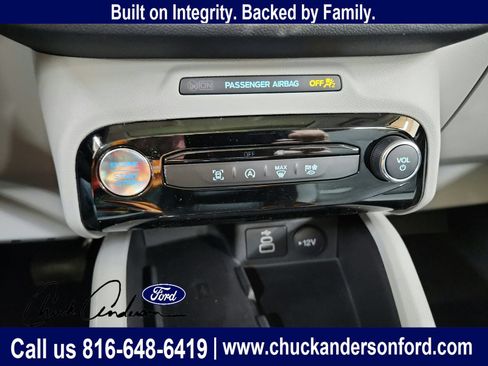 New 2025 Ford Escape Active AWD/4WD image 20