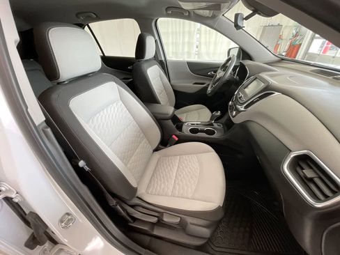 Used 2018 Chevrolet Equinox LS w/ LPO, Cargo Package AWD/4WD image 23