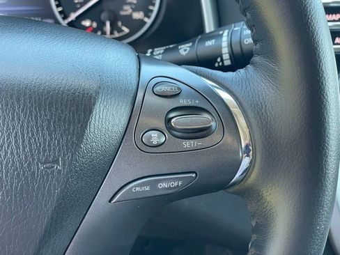 Used 2023 Nissan Murano SL image 14