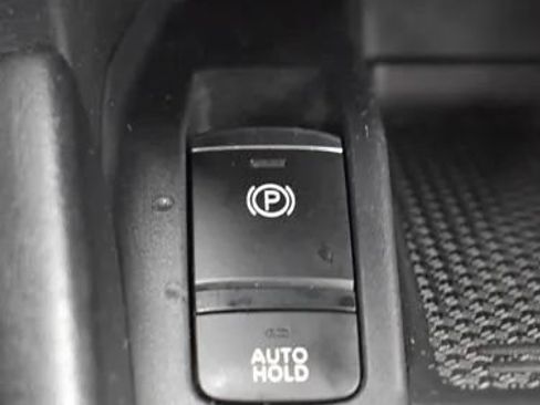 Used 2024 Nissan Kicks SV FWD image 32