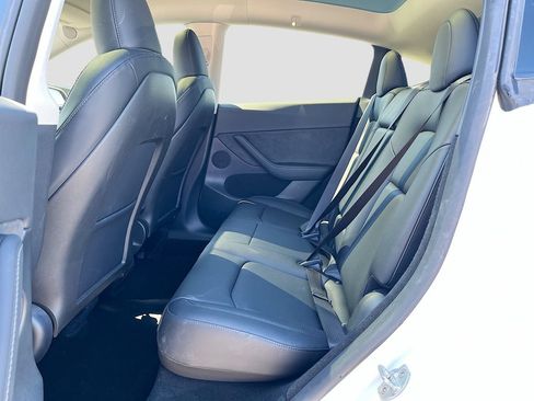 Used 2024 Tesla Model Y Performance AWD/4WD image 23
