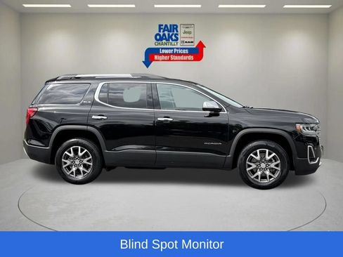 Used 2023 GMC Acadia SLE w/ Driver Convenience Package FWD image 6