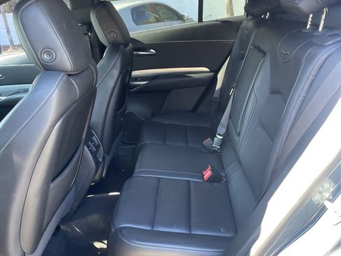 Used 2020 Cadillac XT4 Premium Luxury image 17