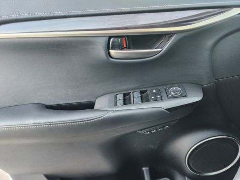 Used 2016 Lexus NX 200t FWD image 30