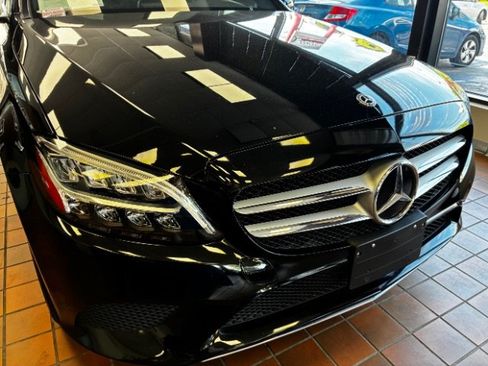 Used 2019 Mercedes-Benz C 300 4MATIC Sedan w/ Premium Package image 2