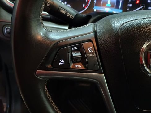 Used 2018 Buick Encore Preferred image 9