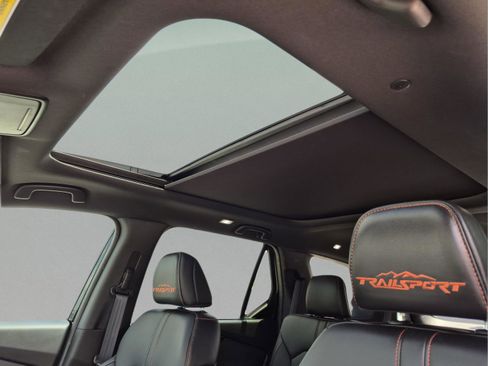 Certified 2025 Honda Pilot TrailSport image 28