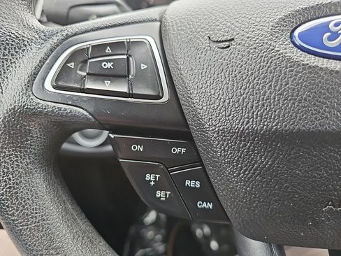 Used 2018 Ford Escape SE w/ SE Sync 3 Package FWD image 31