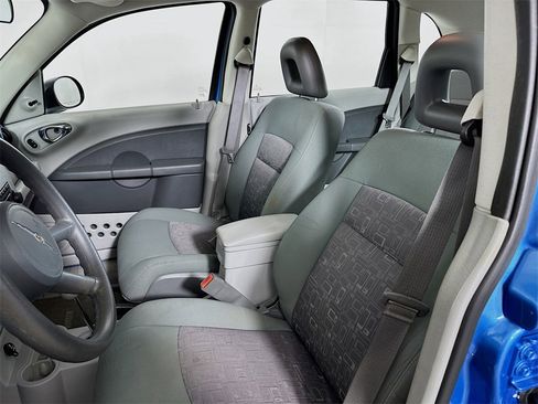Used 2009 Chrysler PT Cruiser LX image 8