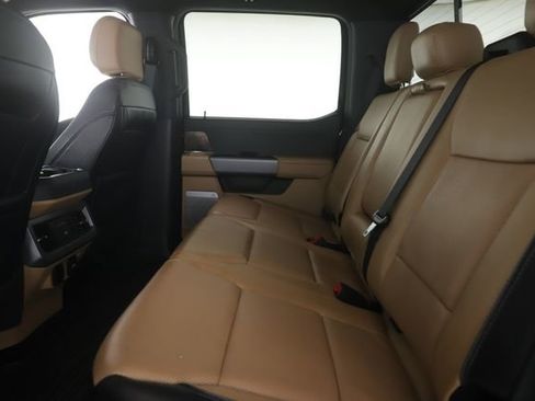Used 2024 Ford F250 Lariat w/ Lariat Ultimate Package AWD/4WD image 30