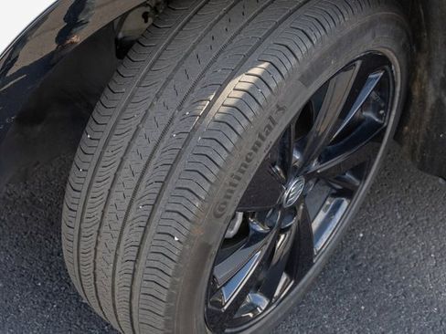 Used 2025 Buick Envision Sport Touring image 13