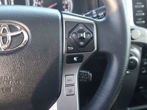 Used 2022 Toyota 4Runner Limited image 20