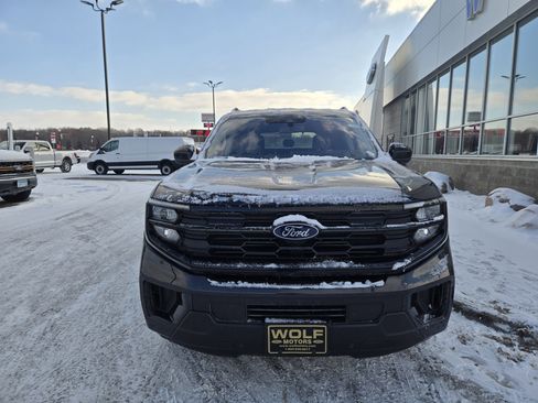 Used 2025 Ford Expedition Active image 4