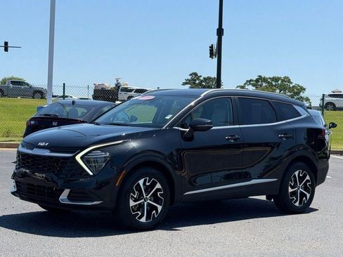 Used 2025 Kia Sportage EX AWD/4WD image 8