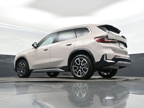 New 2026 BMW X1 xDrive28i w/ Technology Package image 38
