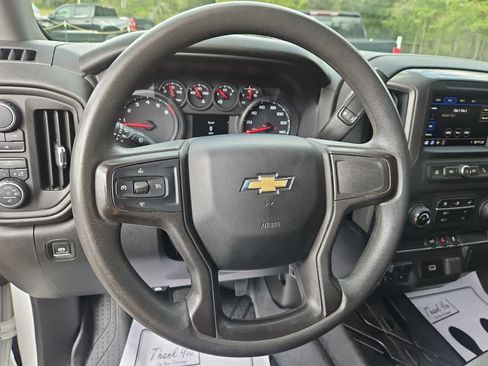 Used 2020 Chevrolet Silverado 2500 Custom w/ Custom Value Package AWD/4WD image 13